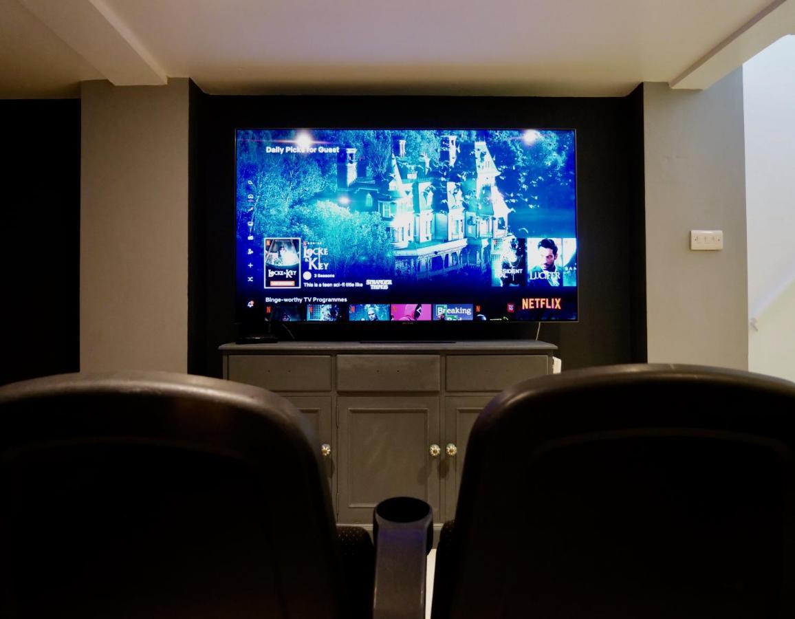 Luxury 3 Bathroom Cinema And Sauna Seaford Eksteriør bilde